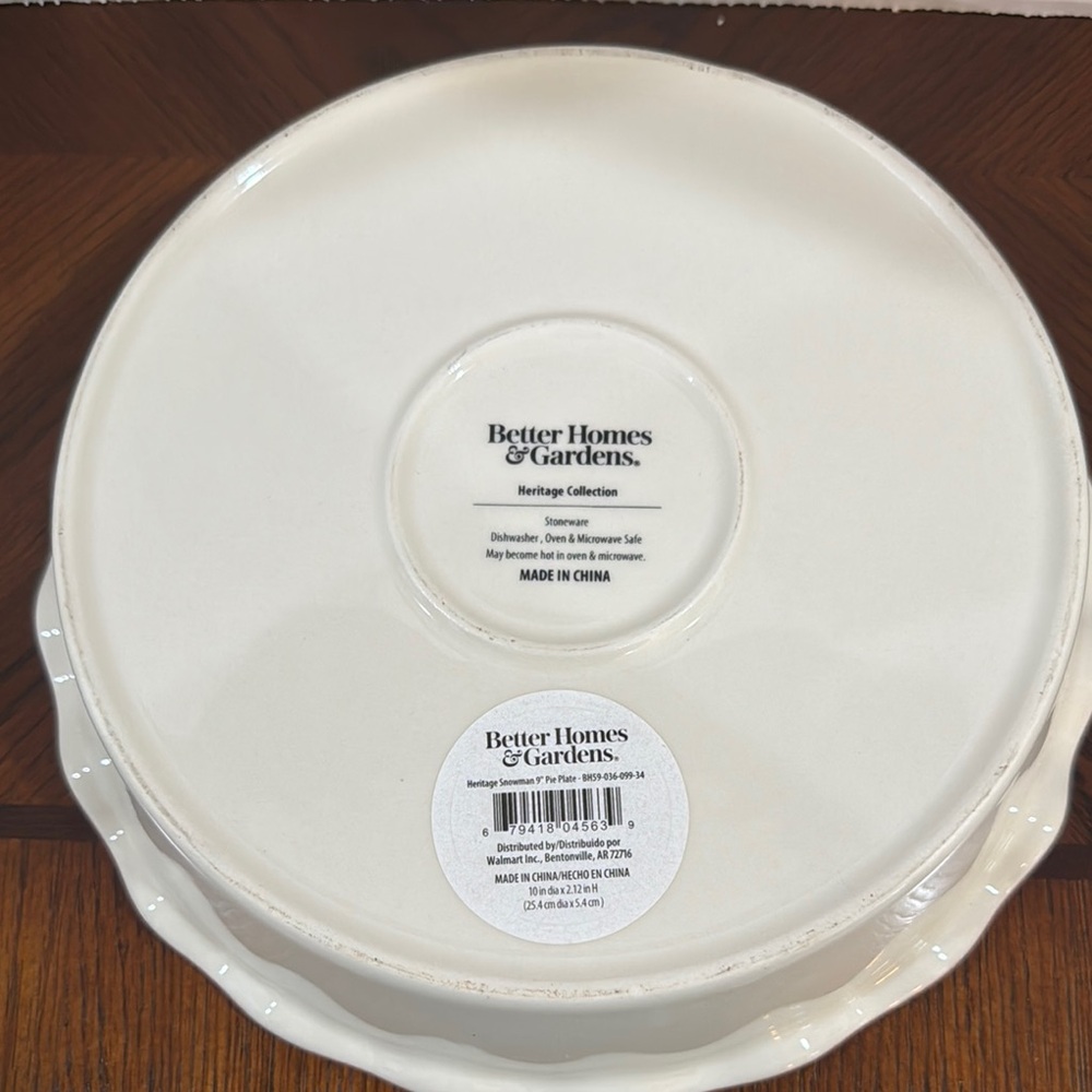 Festive Snowman Pie Dish - Picture 4 of 5